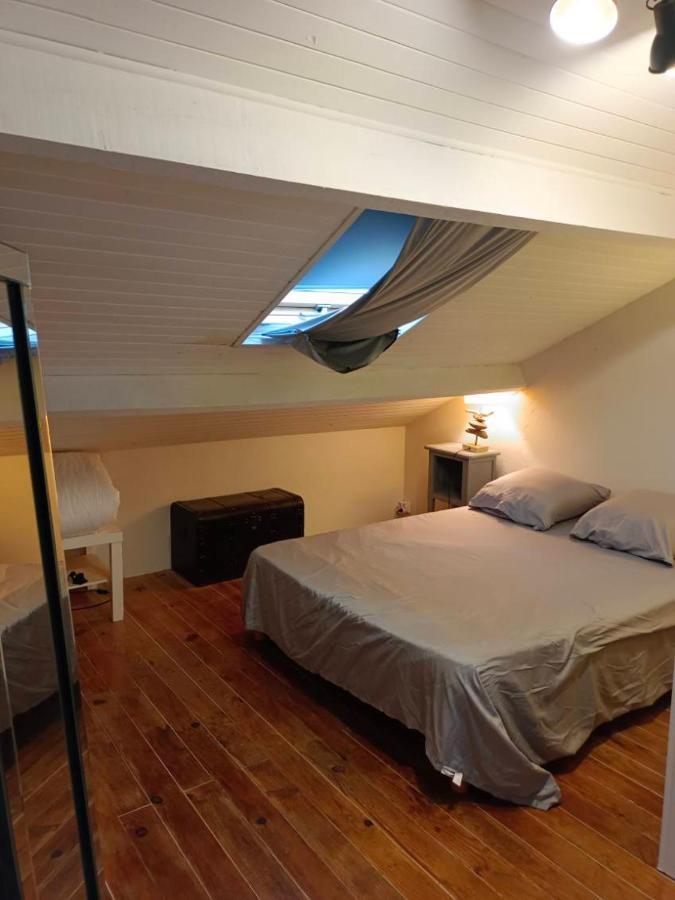 Amara Dos Apartment Martigues Bagian luar foto